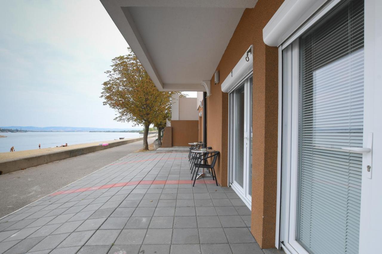 Danubiana Apartments 5 Kladovo Exterior photo